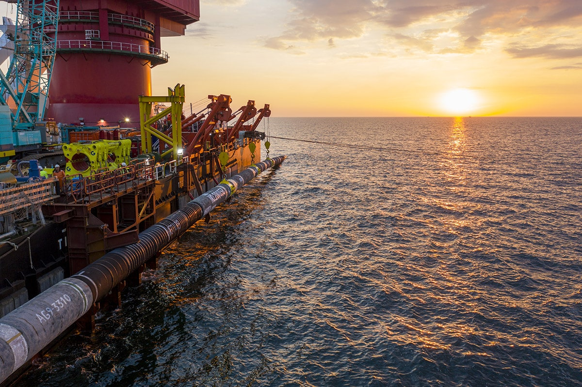Subsea pipeline installation — Gulf offshore operations set to ramp after Hormuz reopening